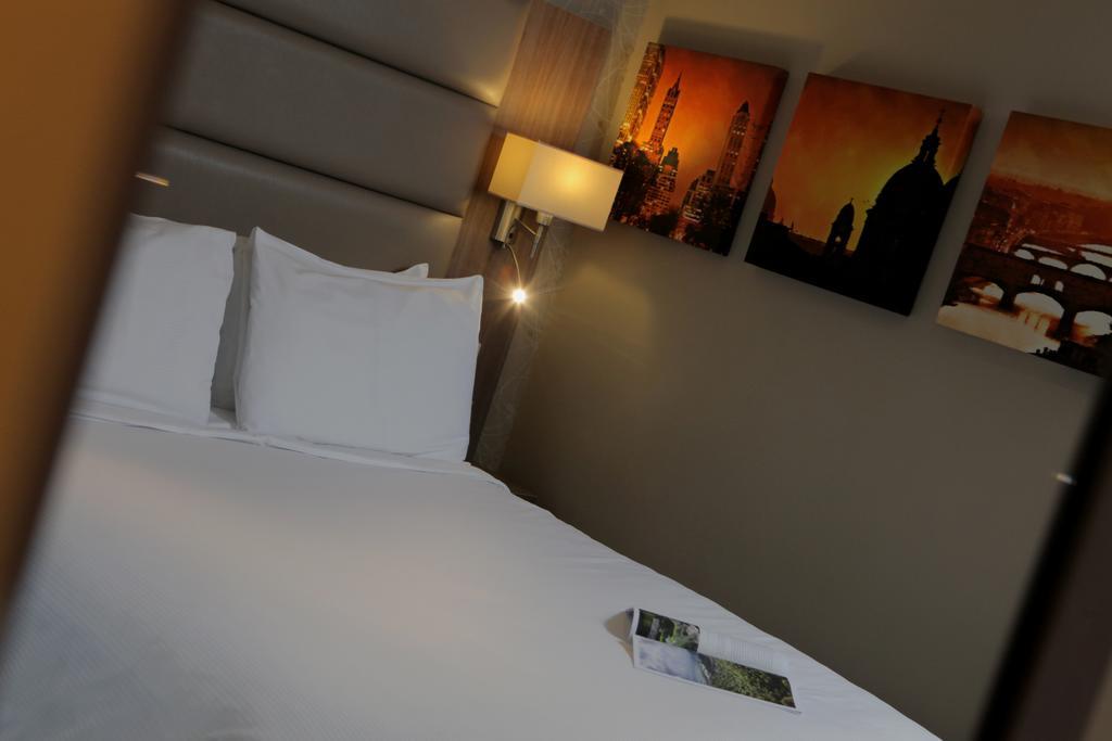 Best Western Pontypool Metro Hotel Kültér fotó