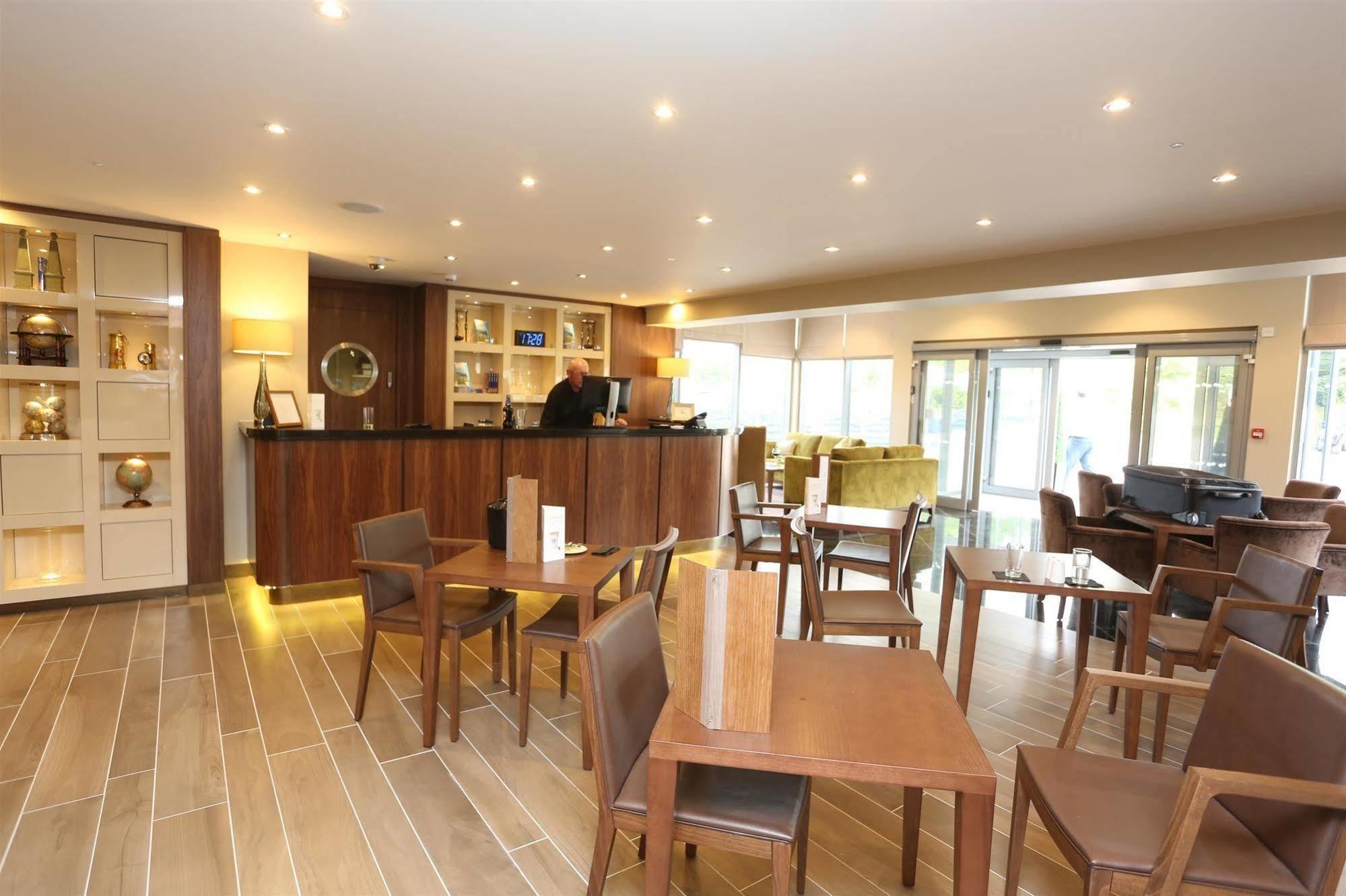 Best Western Pontypool Metro Hotel Kültér fotó