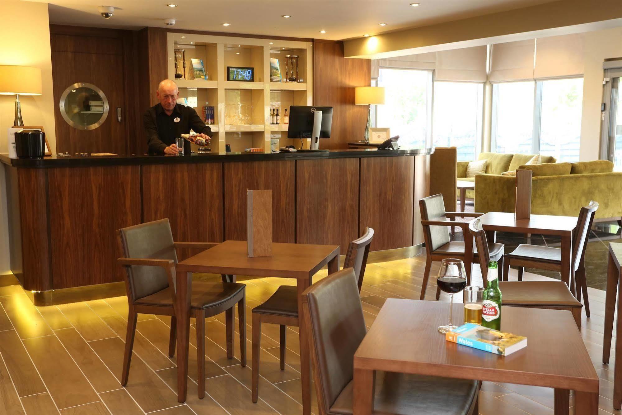 Best Western Pontypool Metro Hotel Kültér fotó